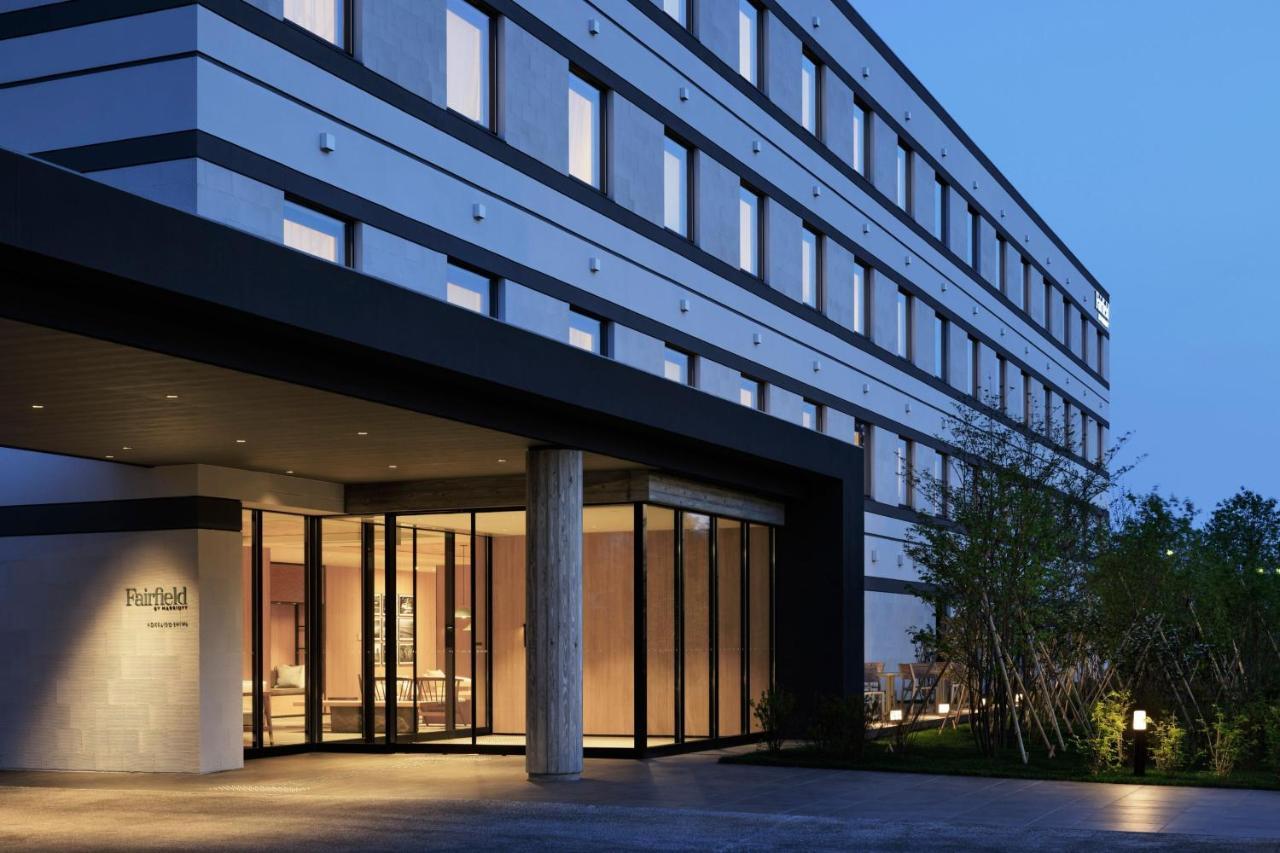 Fairfield By Marriott Hokkaido Eniwa Hotell Exteriör bild