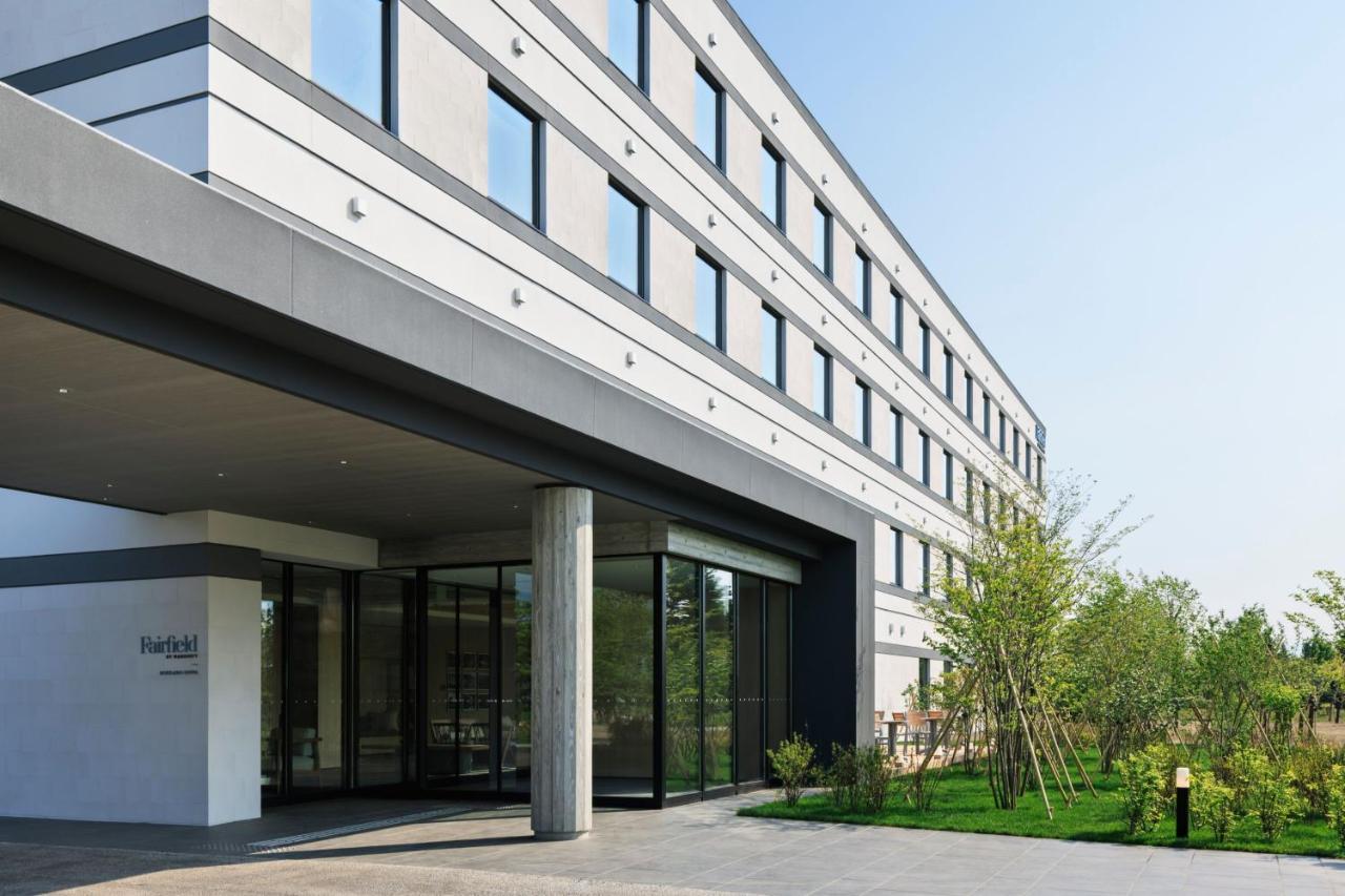 Fairfield By Marriott Hokkaido Eniwa Hotell Exteriör bild
